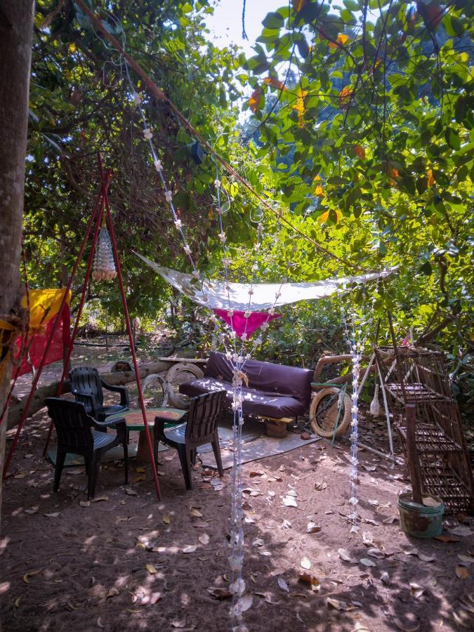 הוסטל אורוויל Peace Garden מראה חיצוני תמונה
